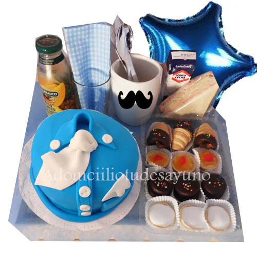 Desayunos ellos con Mini Torta